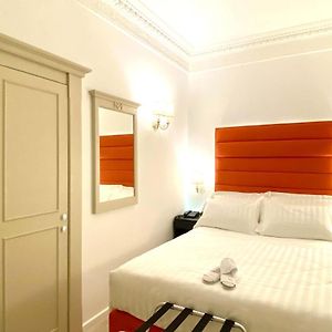 Klassieke Kamer met een King Size Bed